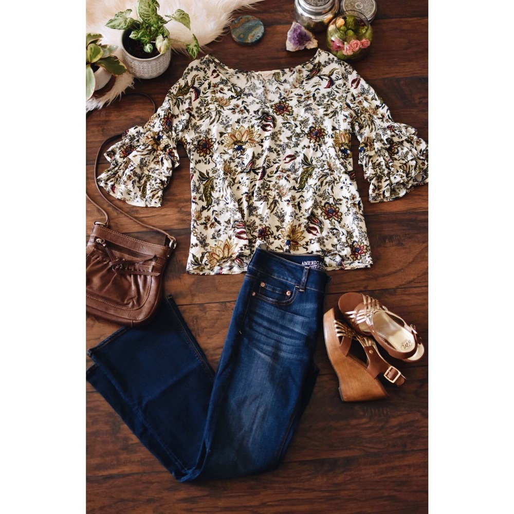 Floral boho Anthropologie style top